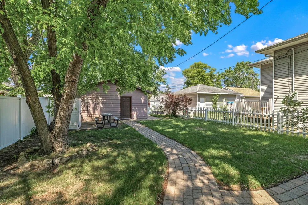 1106 5th Avenue S South Saint Paul, MN 55075