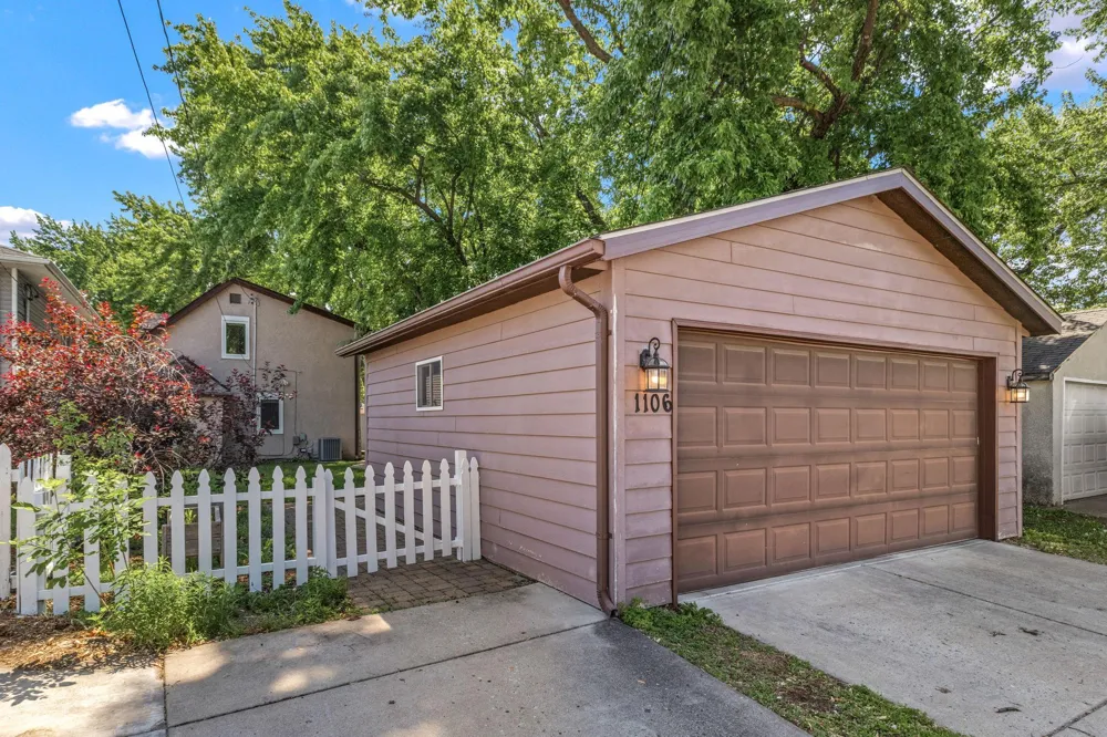 1106 5th Avenue S South Saint Paul, MN 55075