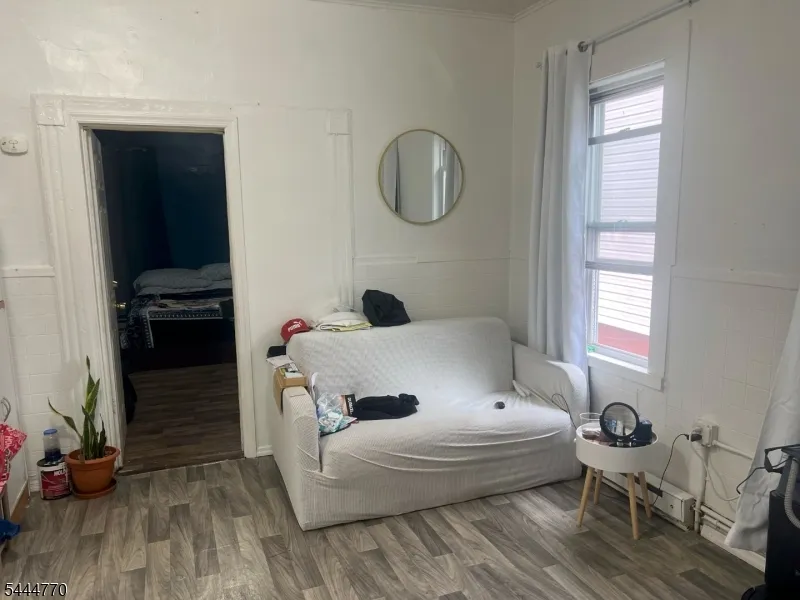 8 3Rd St Passaic City, NJ 07055