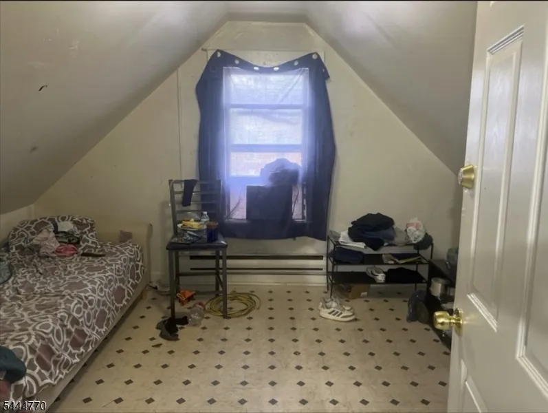 8 3Rd St Passaic City, NJ 07055