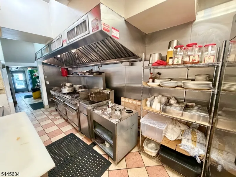 119 Watchung Ave Montclair, NJ 07043