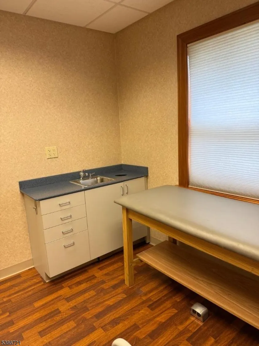 185 FAIRFIELD AVE-UNIT 2A West Caldwell, NJ 07006