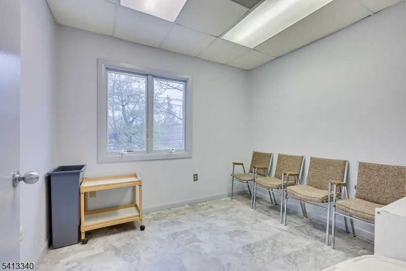 11 Clyde Rd Franklin, NJ 08873