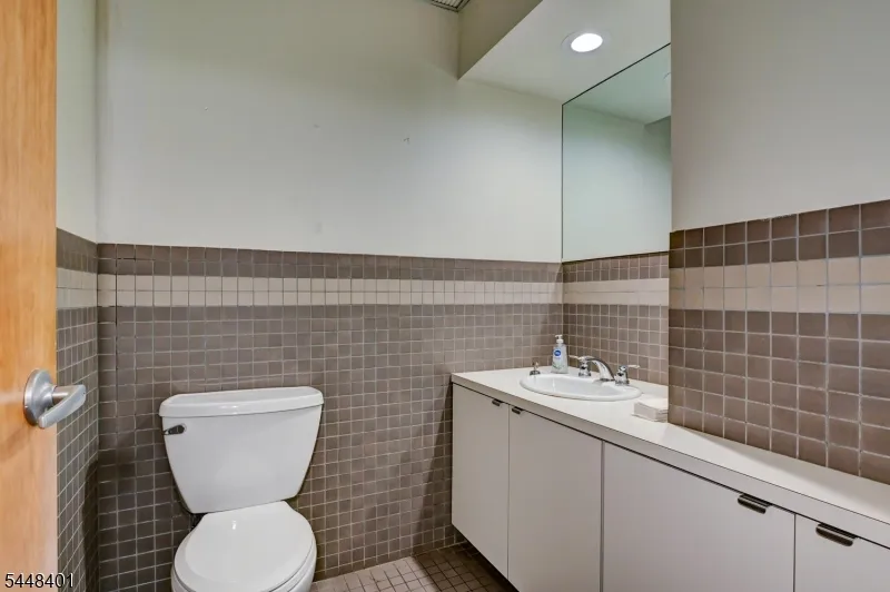 139 Chestnut St Nutley, NJ 07110