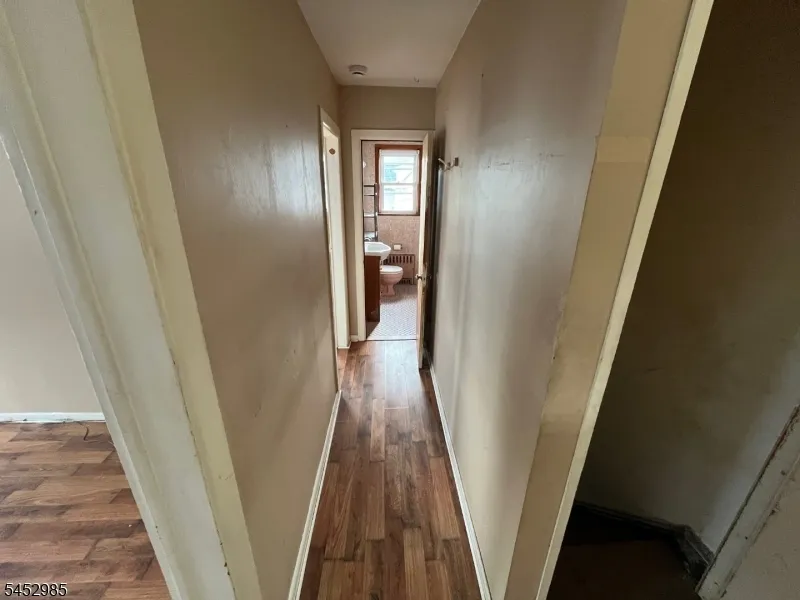 77 Maple Ave Wallington, NJ 07057