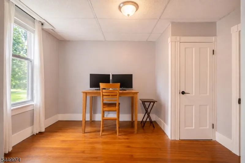 59 Railroad Ave Washington, NJ 07882