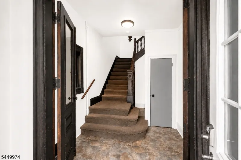59 Railroad Ave Washington, NJ 07882