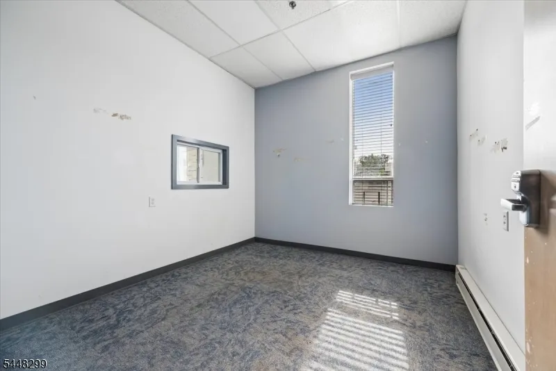 60 E. 4TH St Somerville, NJ 08876