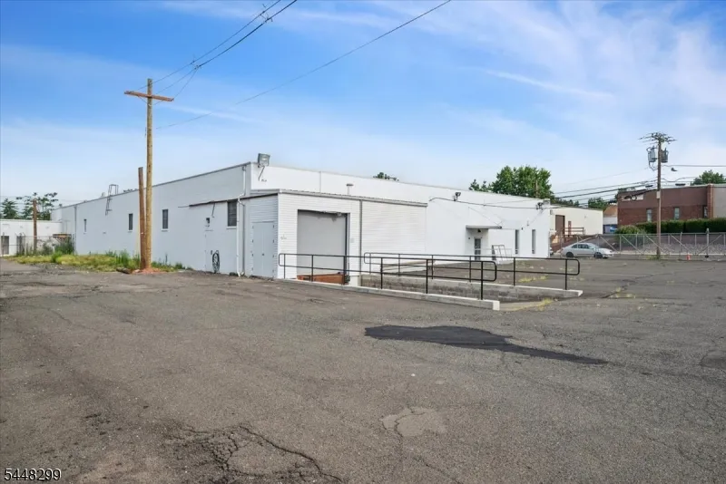 60 E. 4TH St Somerville, NJ 08876