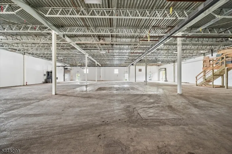 60 E. 4TH St Somerville, NJ 08876