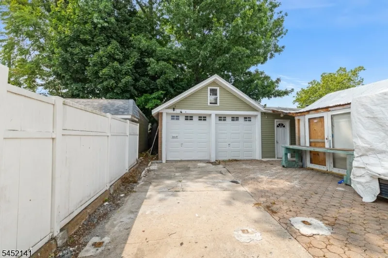 410 Bloy St Hillside, NJ 07205