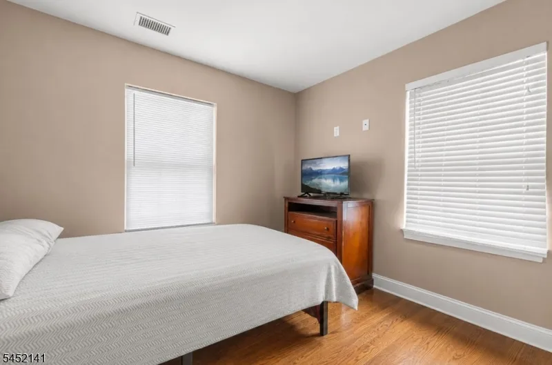 410 Bloy St Hillside, NJ 07205
