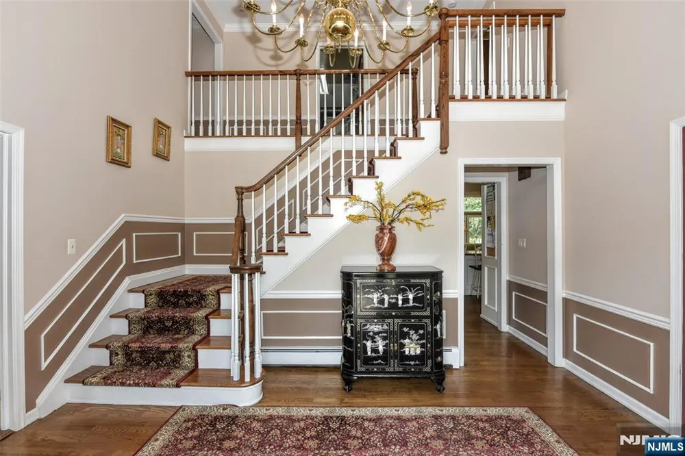 958 Arapaho Trail Franklin Lakes, NJ 07417