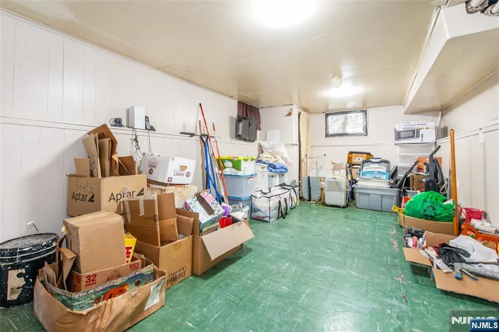520-522 Madison Avenue Paterson, NJ 07514