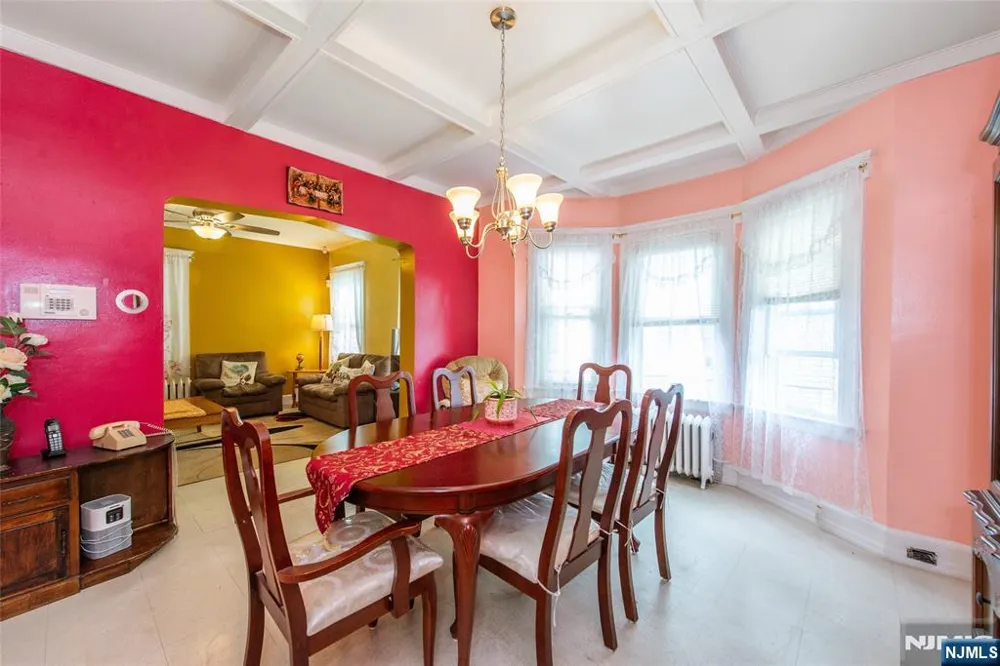 520-522 Madison Avenue Paterson, NJ 07514