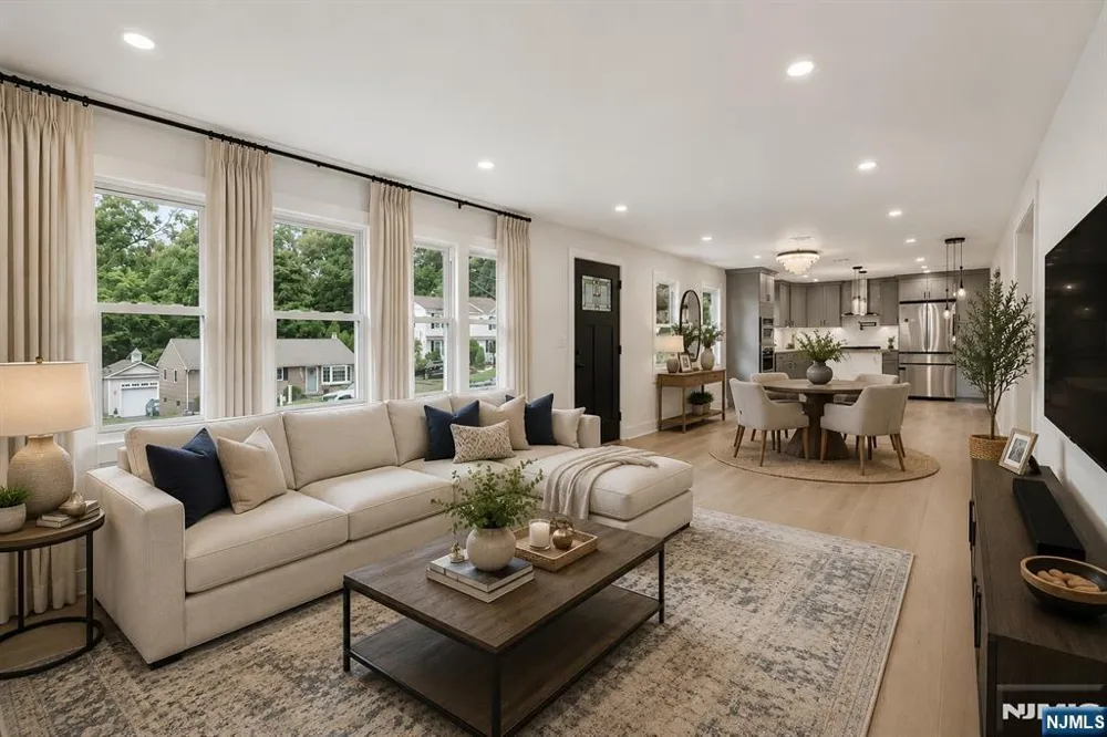 20 Manito Avenue Oakland, NJ 07436