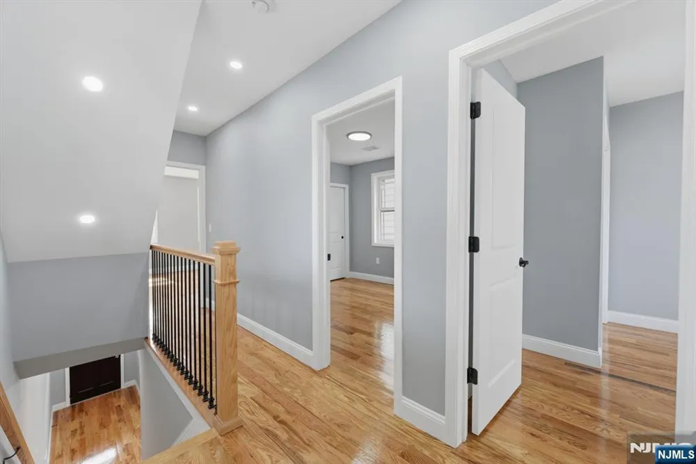 153 Brookside Avenue Irvington, NJ 07111