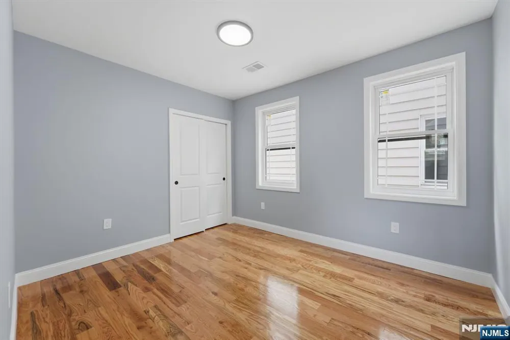 153 Brookside Avenue Irvington, NJ 07111