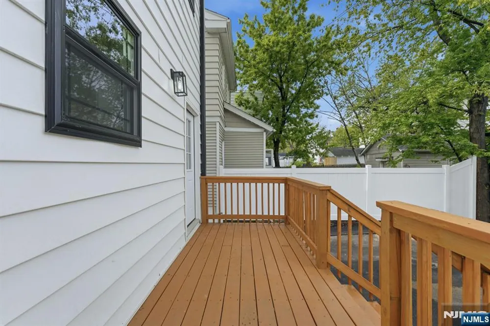153 Brookside Avenue Irvington, NJ 07111