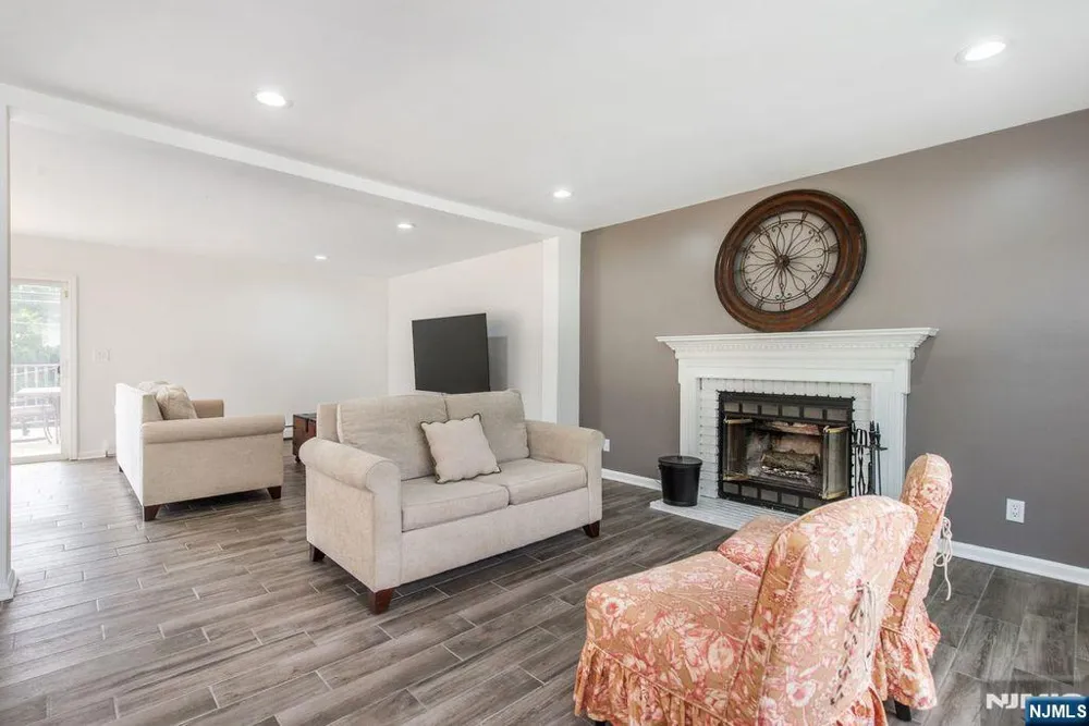 1754 County Rd 565 Sussex, NJ 07461