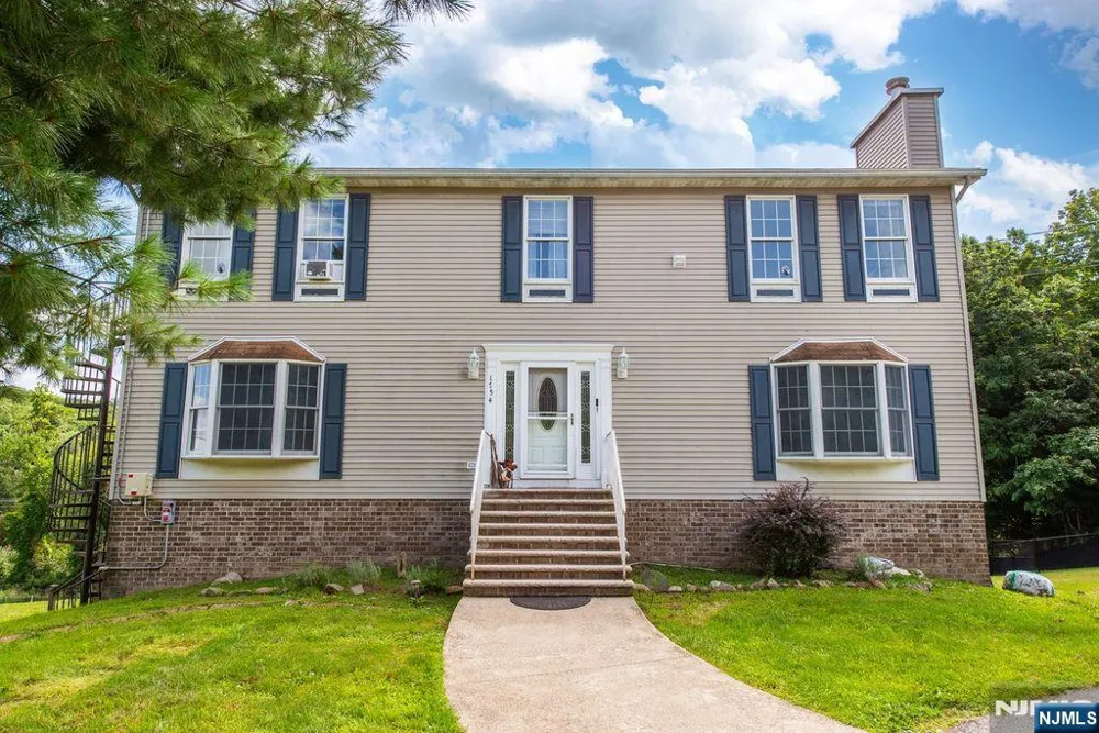 1754 County Rd 565 Sussex, NJ 07461