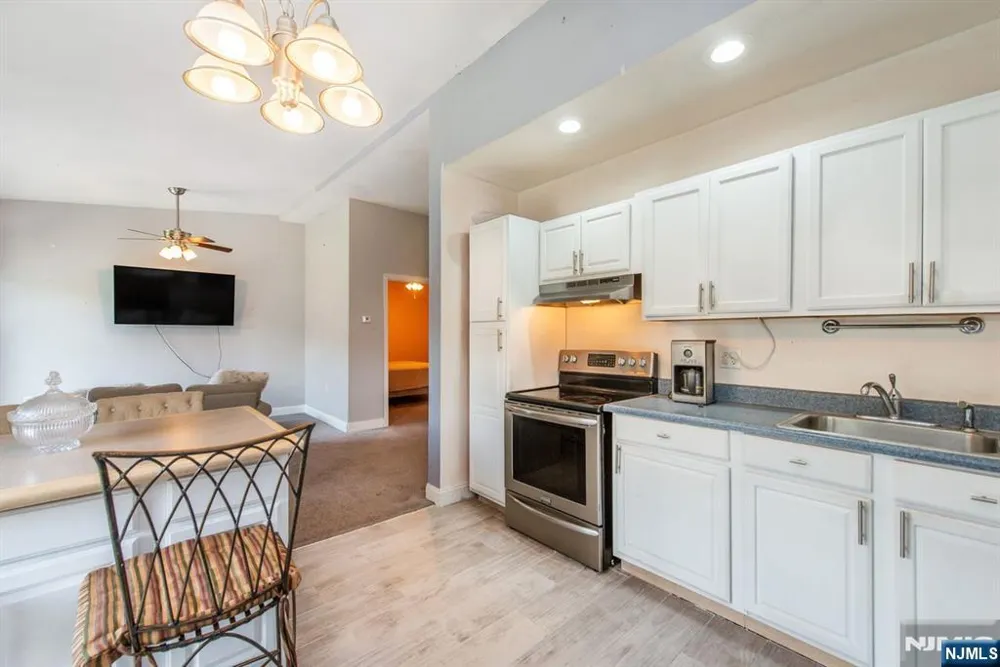 1754 County Rd 565 Sussex, NJ 07461