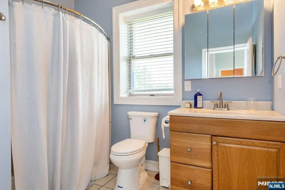 1754 County Rd 565 Sussex, NJ 07461
