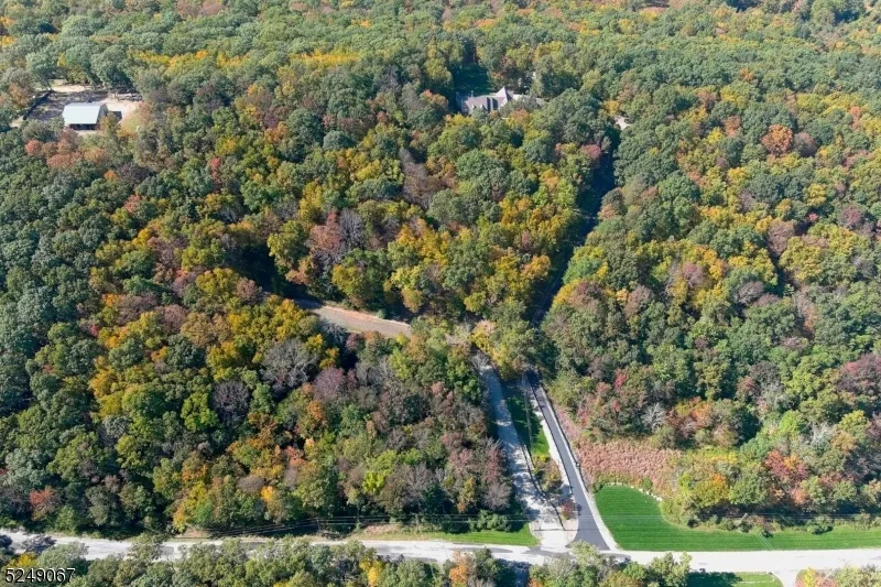 93 Moore Road Wantage, NJ 07461