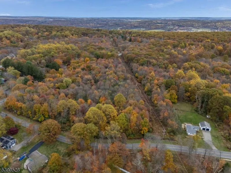220 Naughright Rd Washington, NJ 07853