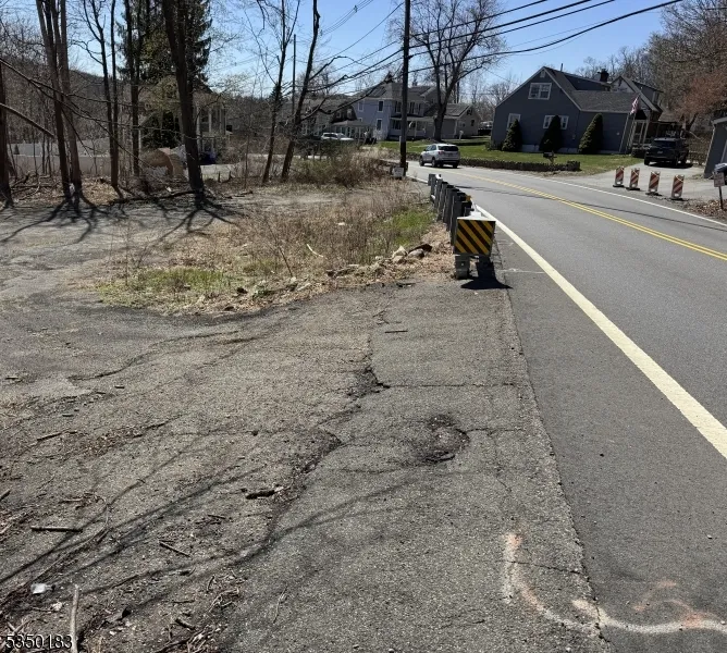 280 Espanong Rd Jefferson, NJ 07849