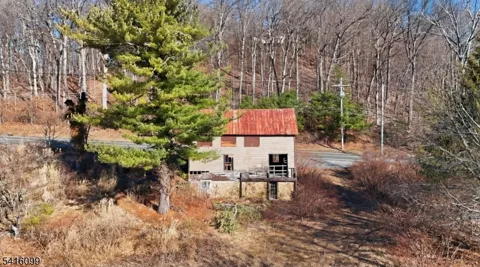 197 E Mill Rd