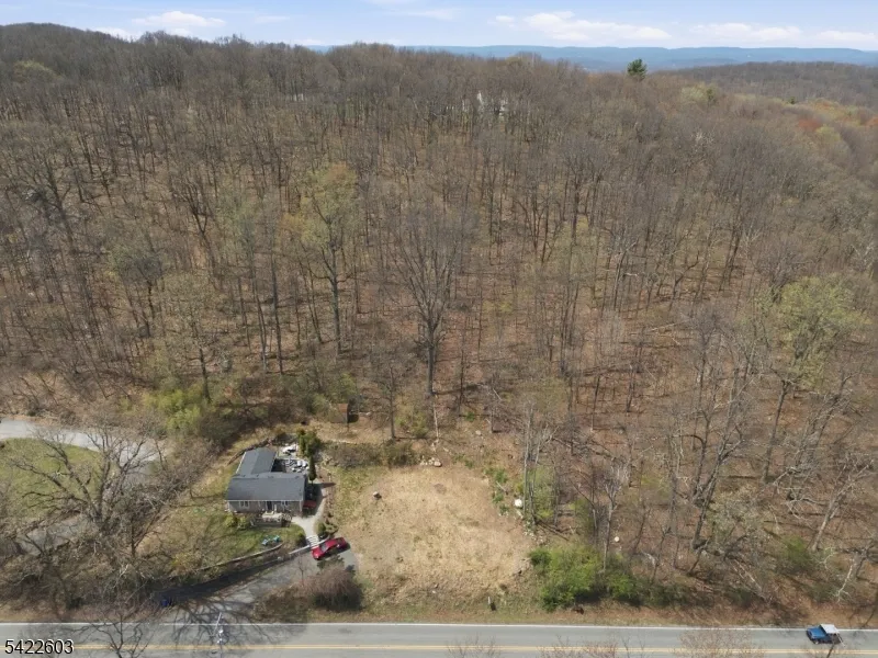 468 W Mountain Rd Sparta, NJ 07871