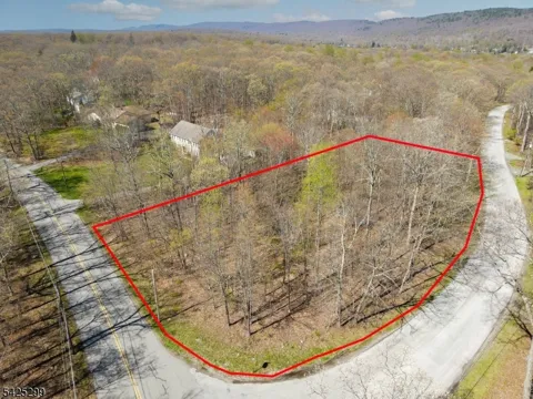 51 E Shore Lake Owassa Rd
