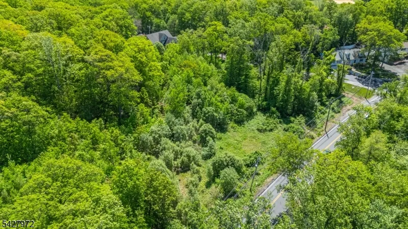 172 Espanong Rd Jefferson, NJ 07849
