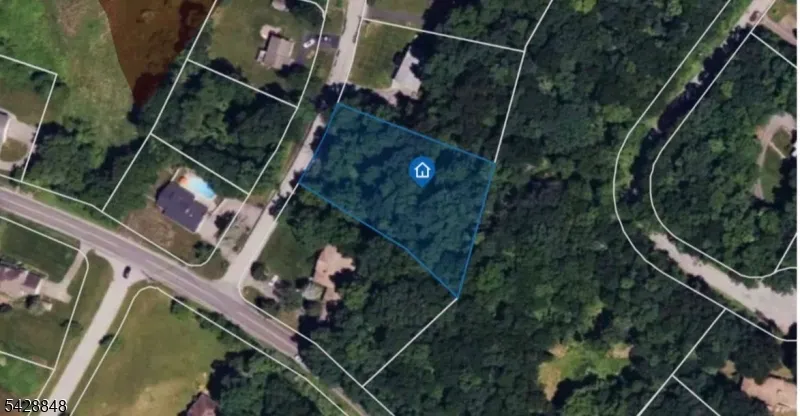 4 Briar Dr Vernon, NJ 07461