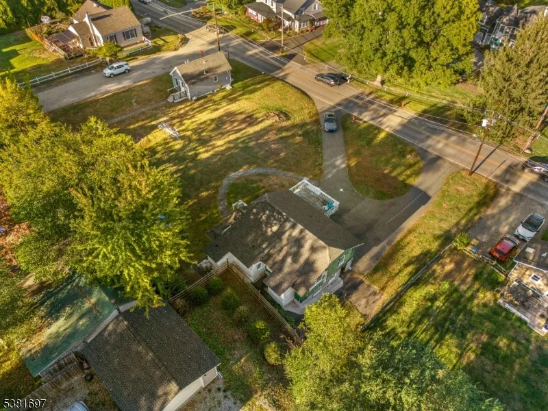 7 River Rd Montville, NJ 07045