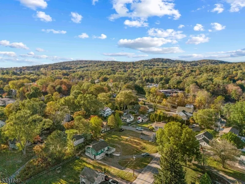 7 River Rd Montville, NJ 07045