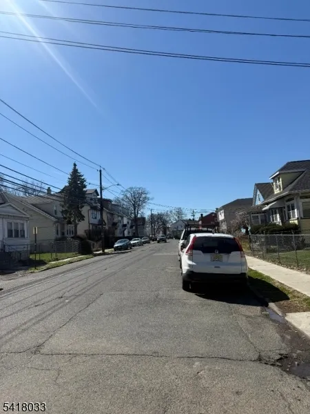 61 Chester Ave Irvington, NJ 07111