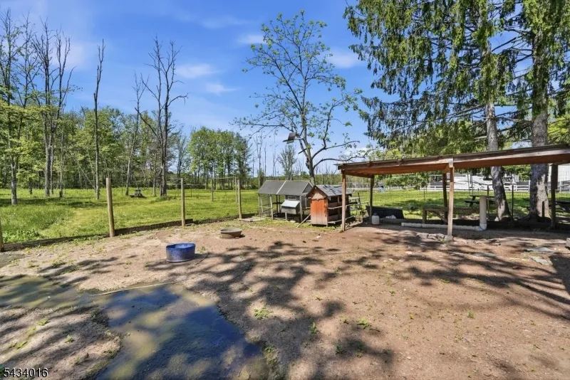 525 Hope-Blairstown Rd Hope, NJ 07825