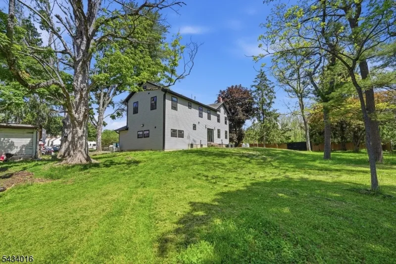 525 Hope-Blairstown Rd Hope, NJ 07825