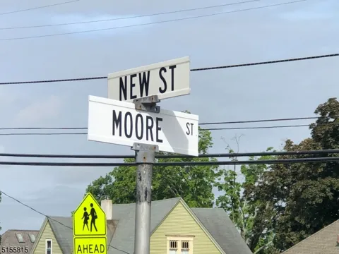 7 New St