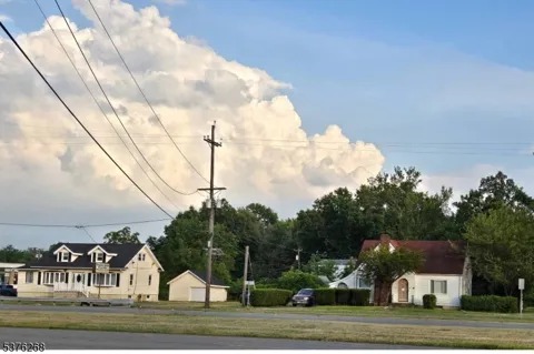 584 US Highway 46