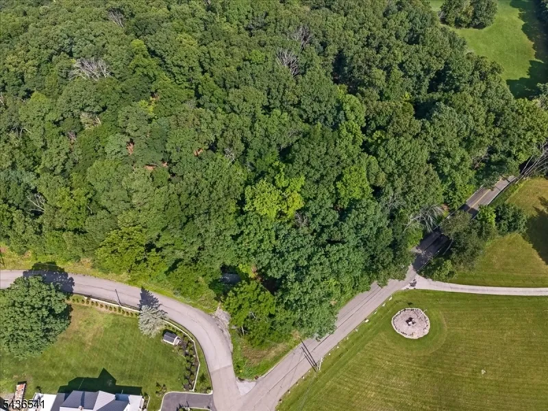 3 Kimble Ln Sparta, NJ 07871