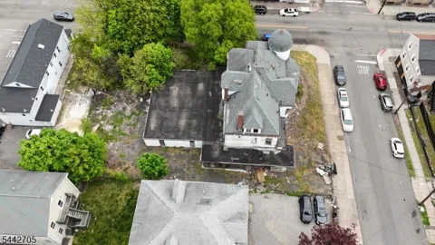 111 Belmont Ave
