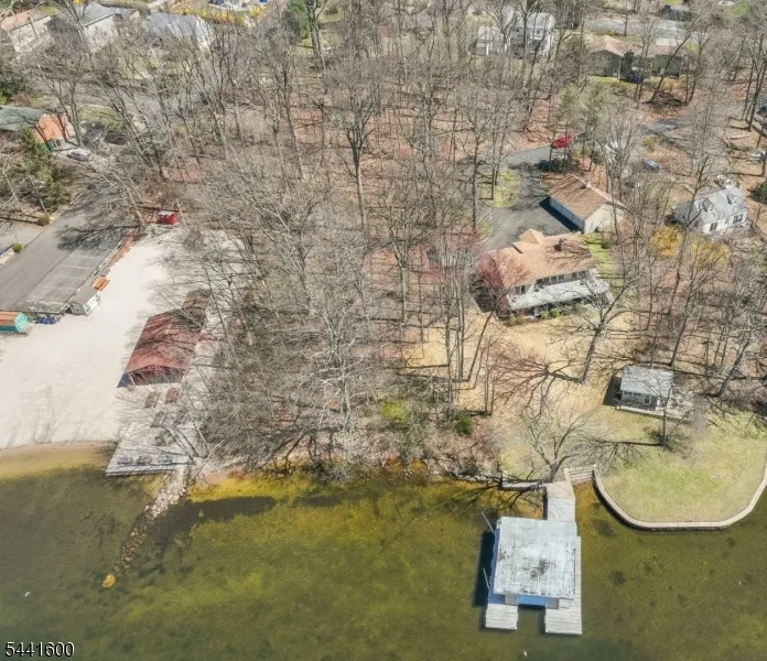 4 Maine St Jefferson, NJ 07849