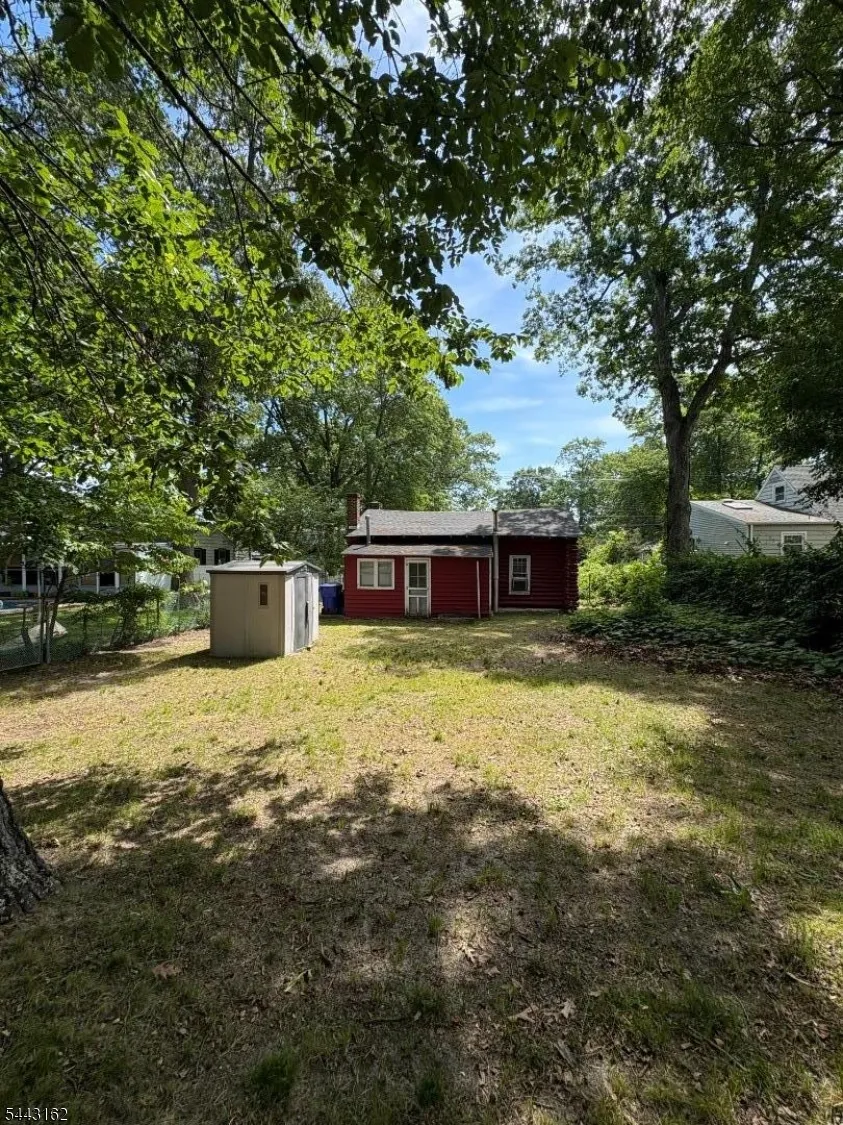 1555 Forge Pond Rd Brick, NJ 08724