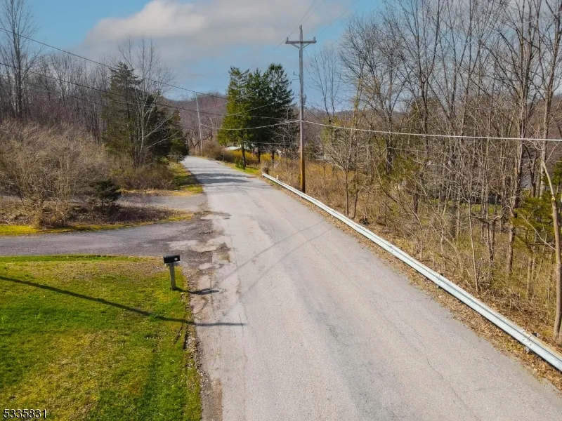56 Beaver Run Rd Wantage, NJ 07461