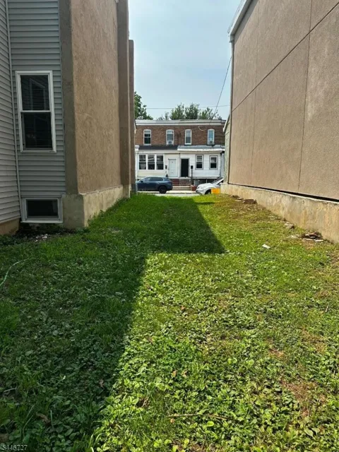 22 Adella Ave