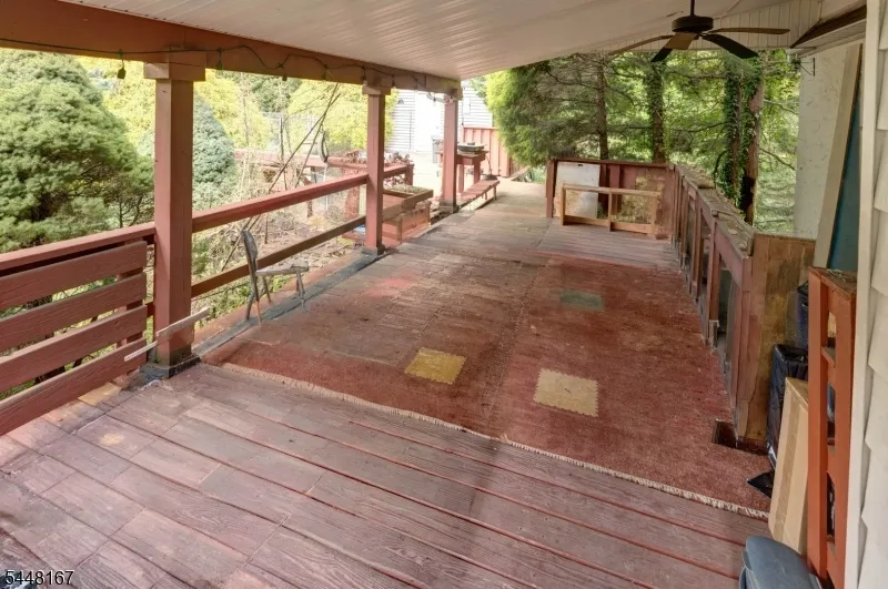 52 Cottrell Rd Old Bridge, NJ 07747