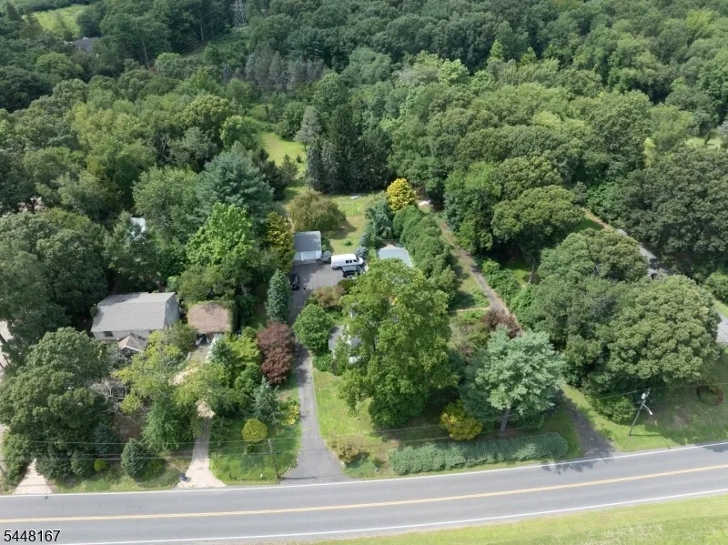 52 Cottrell Rd Old Bridge, NJ 07747